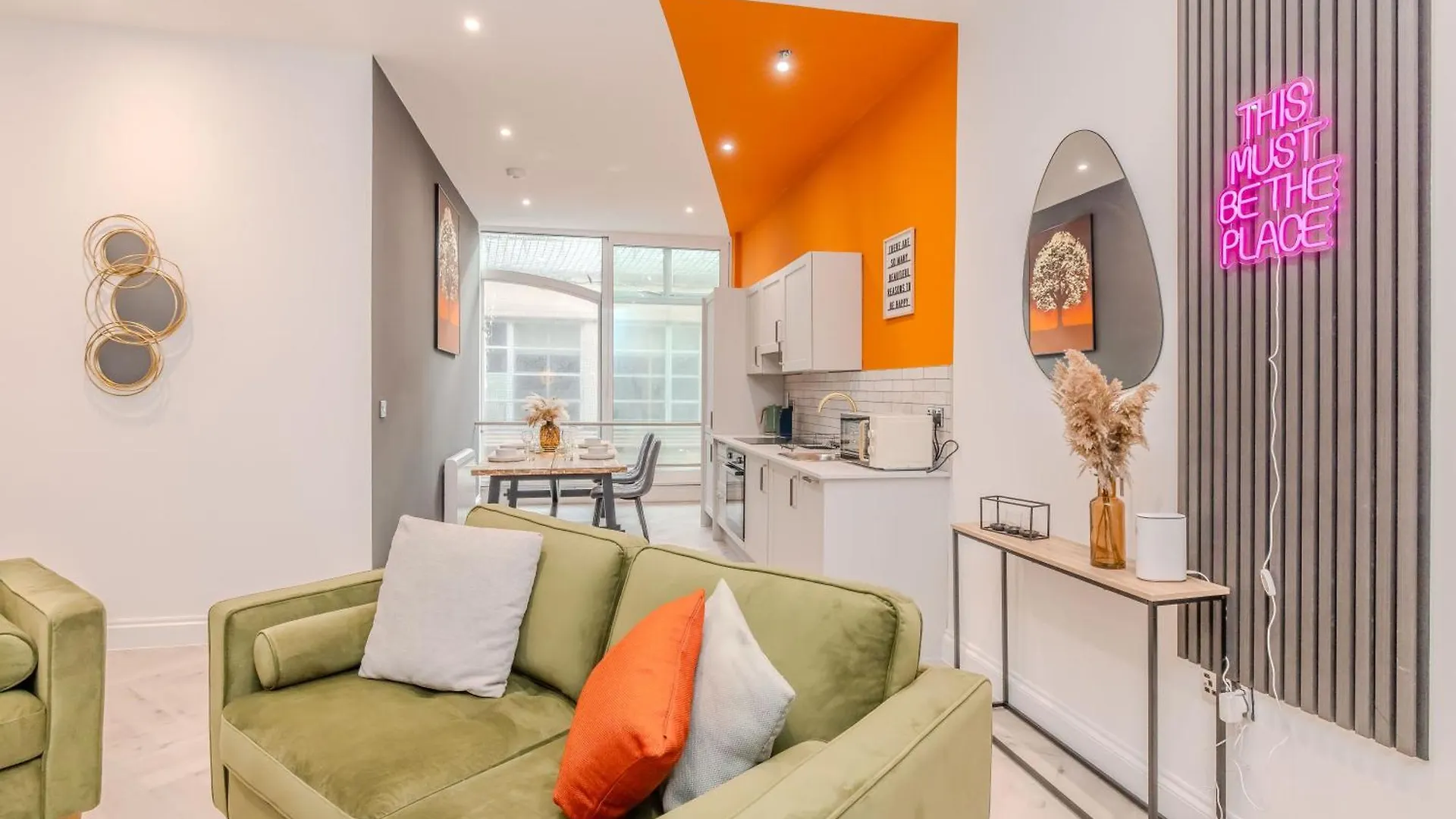 Apartamento Seaside Sanctuary L Near Brighton Beach L Quiet Location L 3Bd